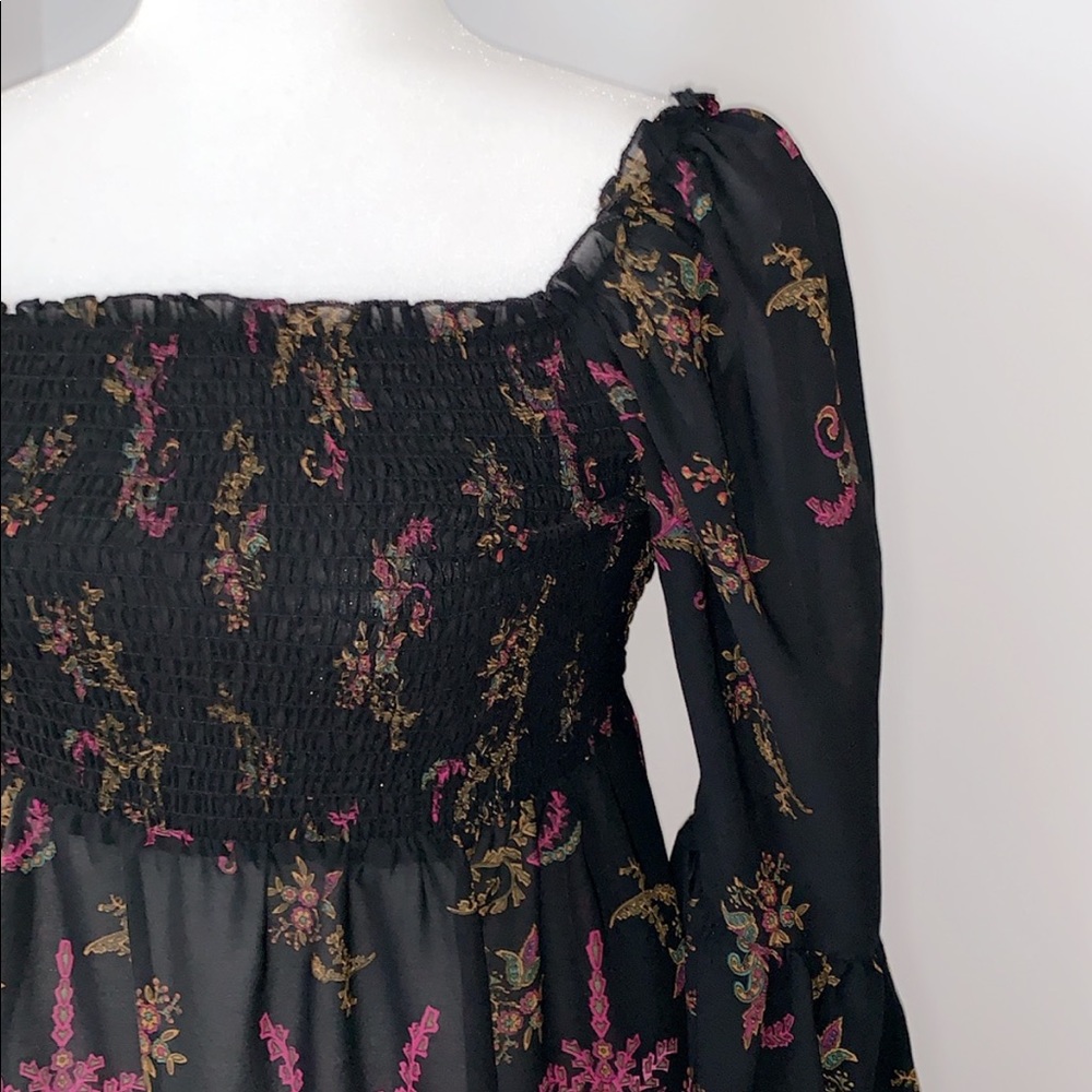 Dress - Picture 3 of 4